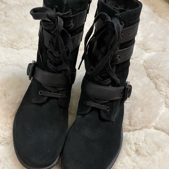 UGG boots - Picture 5 of 13